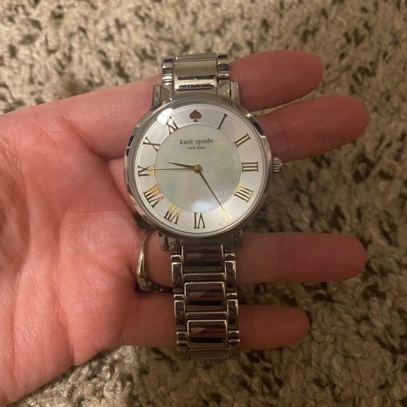 Kate Spade mother of pearl/silver watch - Picture 4 of 5